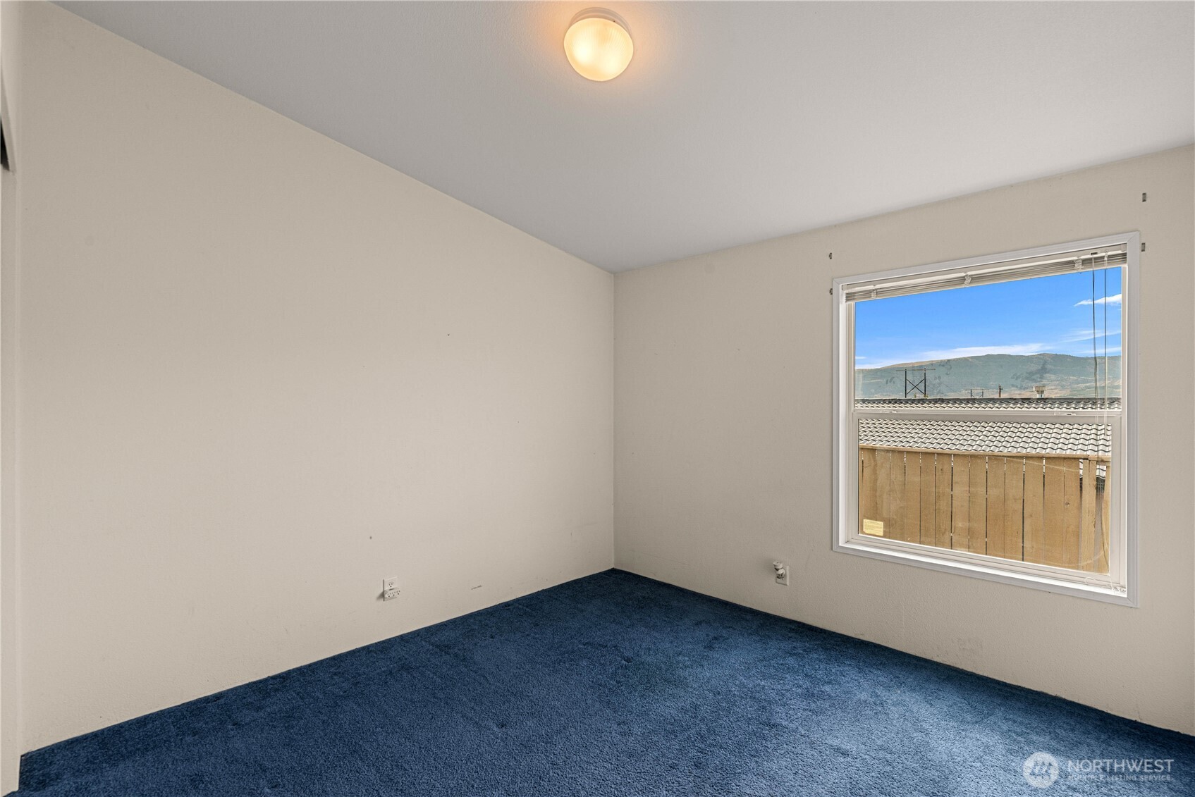 558 Morning View Avenue Property Photo 22