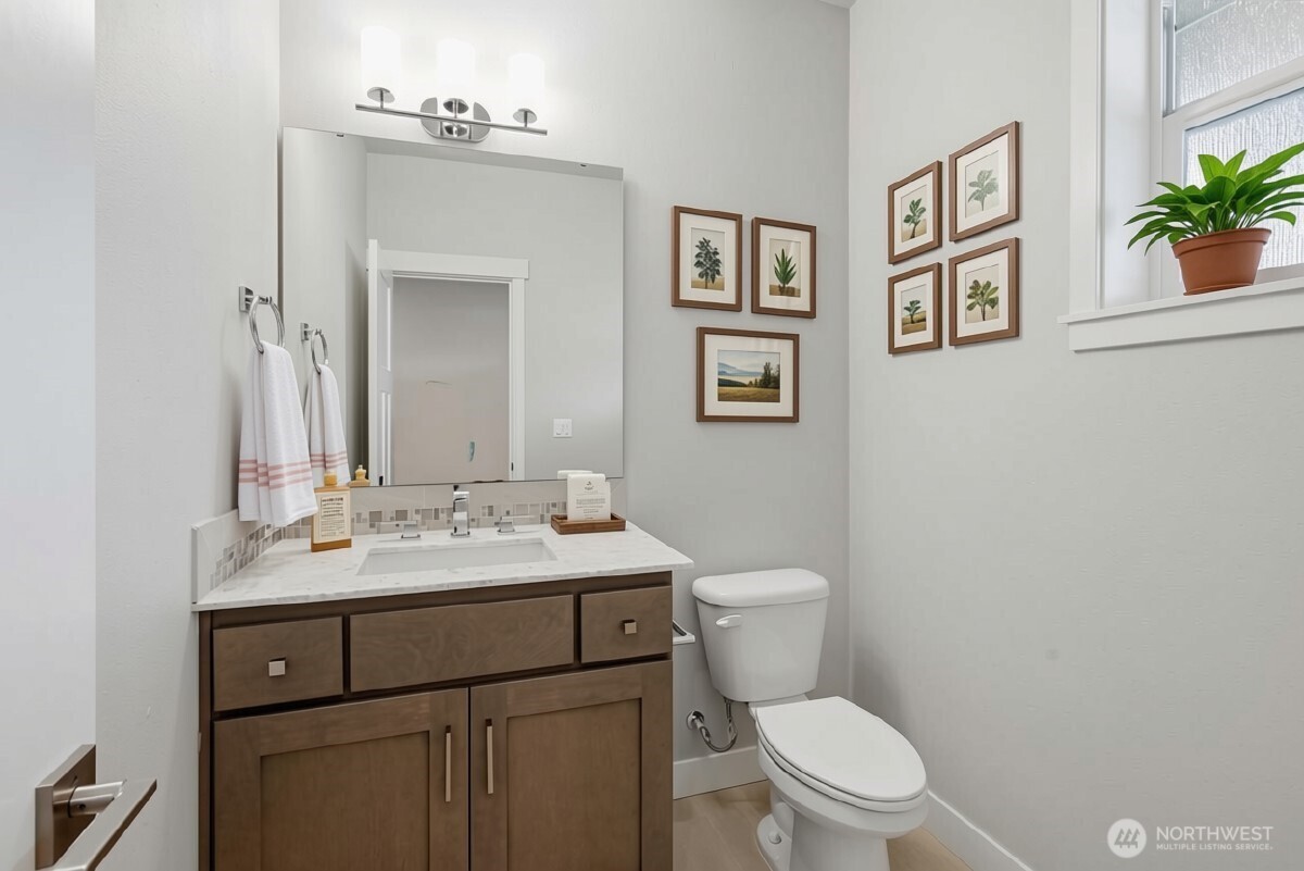 1626 151st Street Property Photo 11