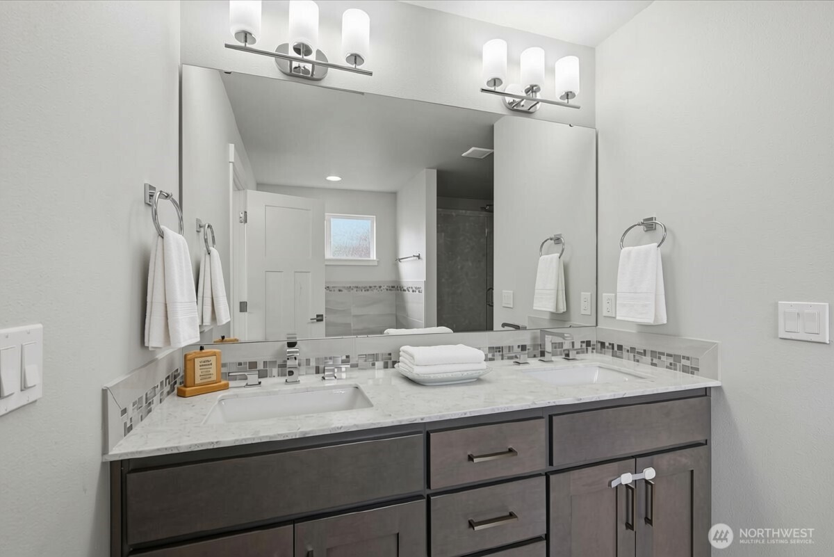 1626 151st Street Property Photo 16