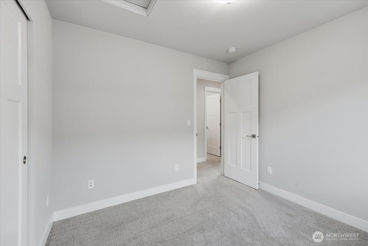 1626 151st Street Property Photo 32