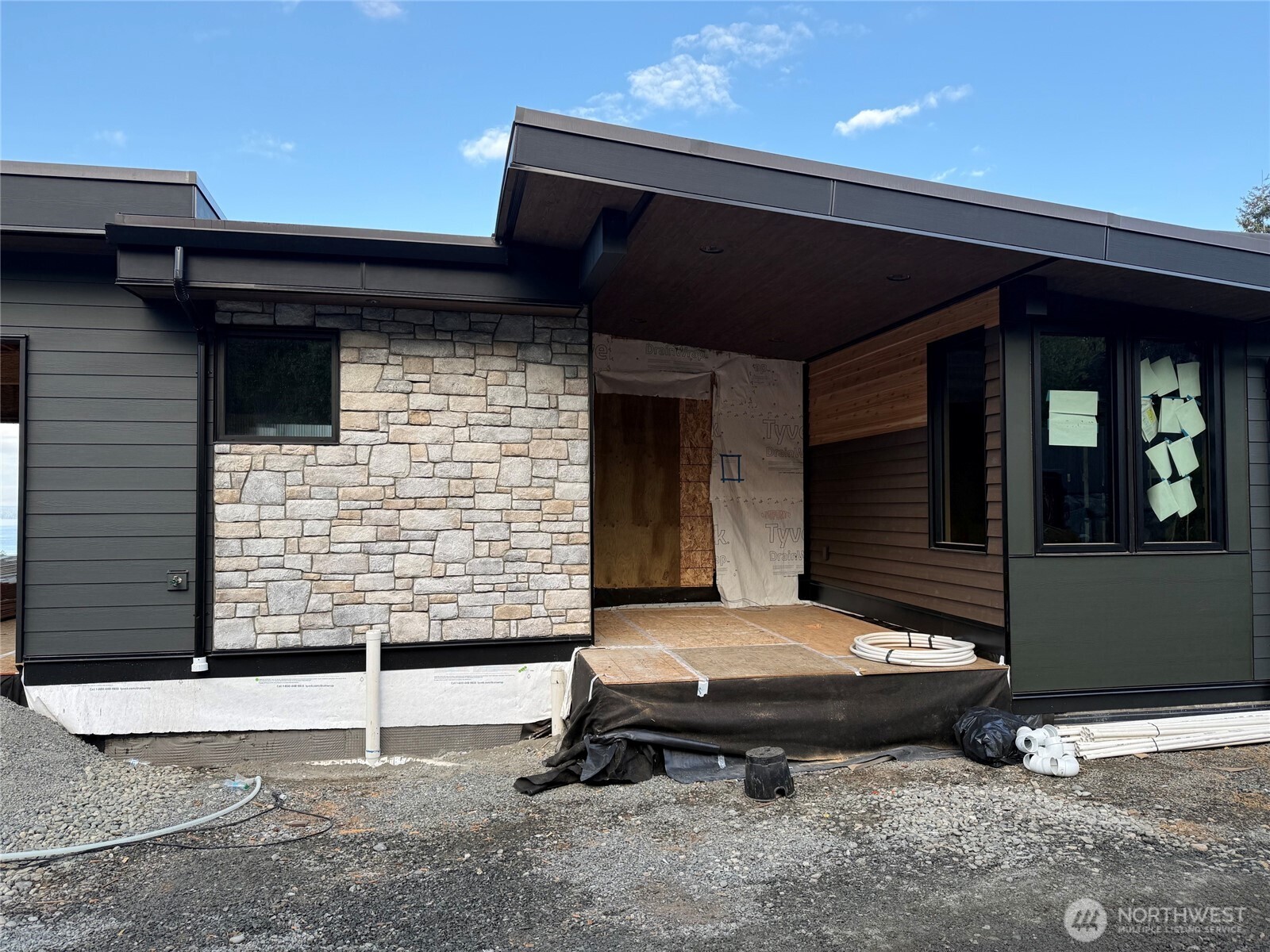 19122 94th Avenue Property Photo 2