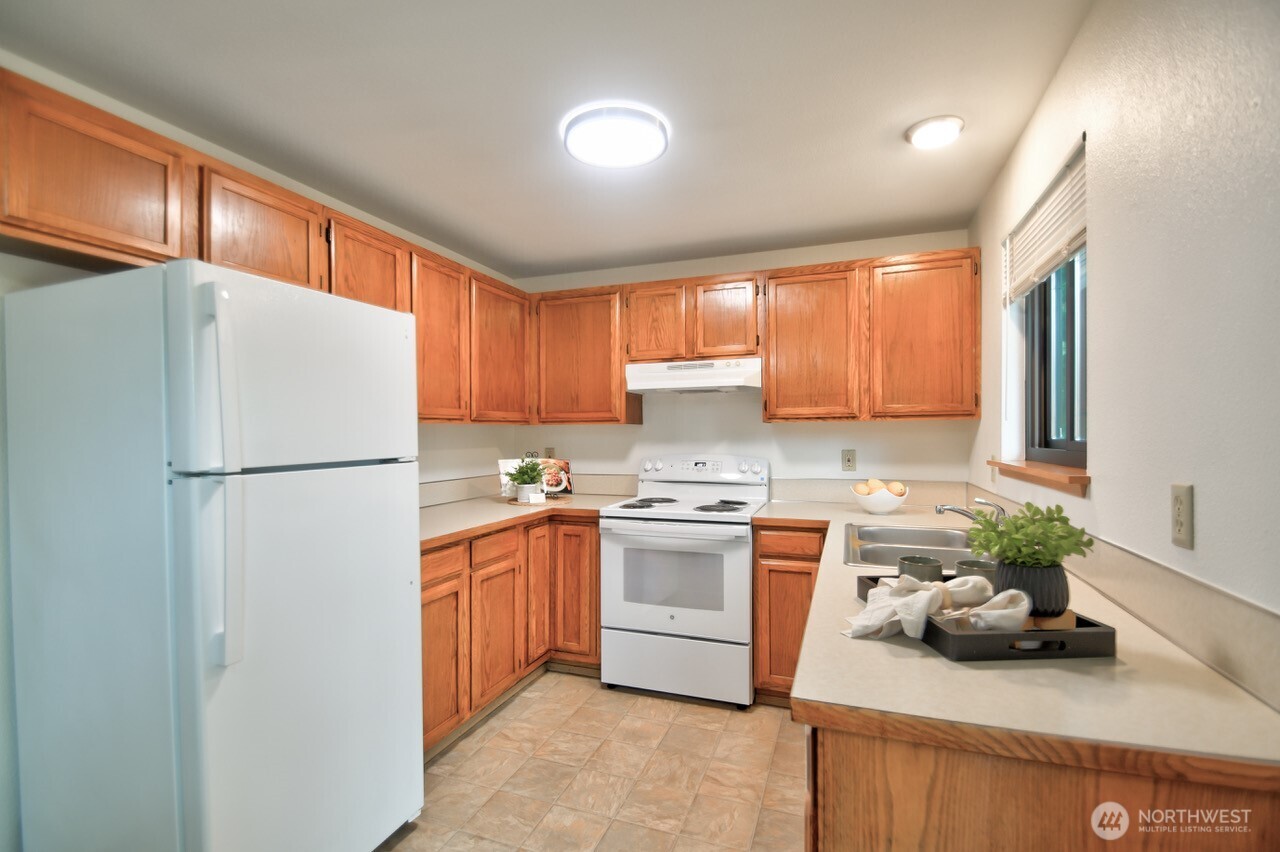 1609 14th Avenue Property Photo 10