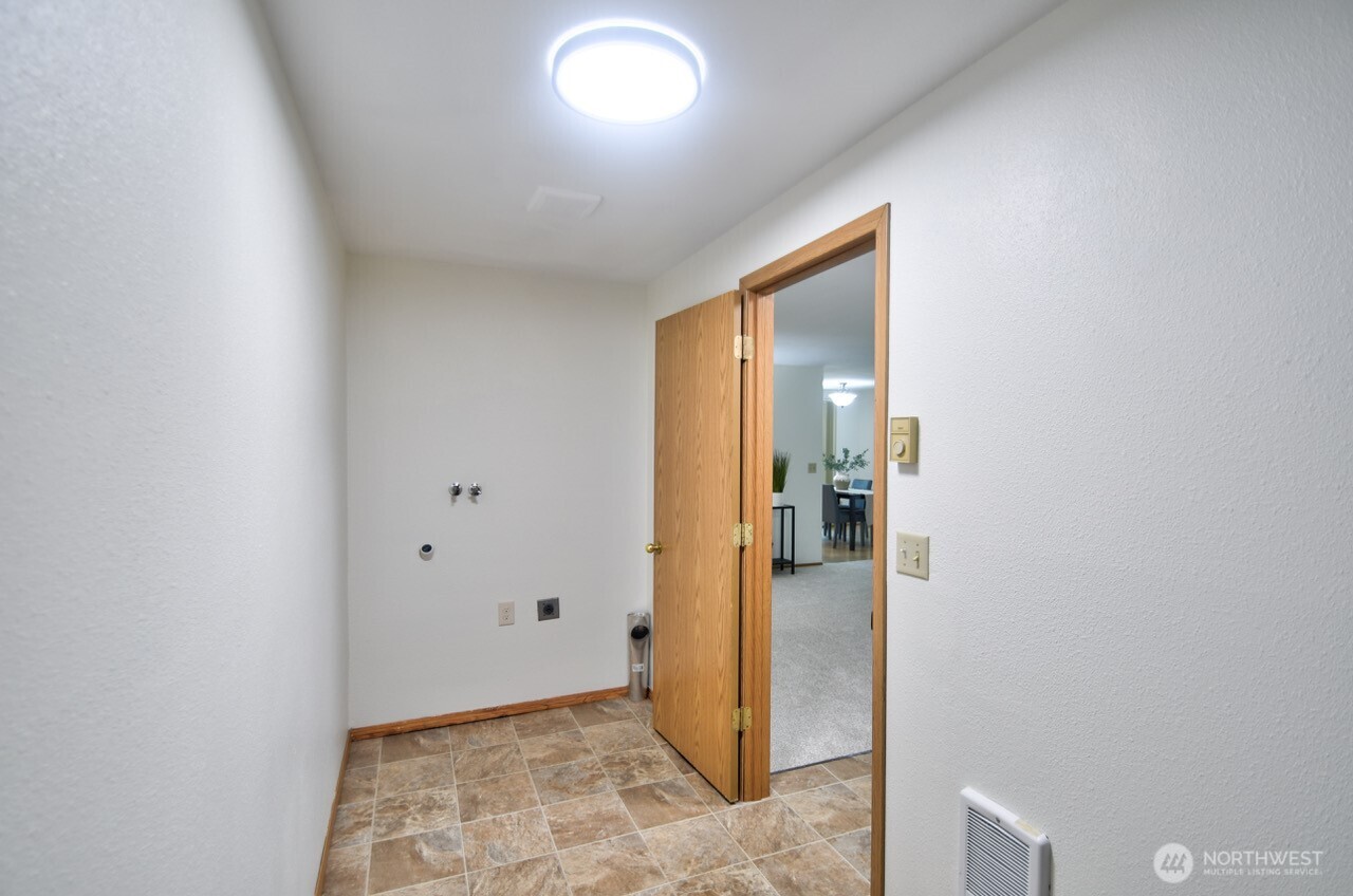 1609 14th Avenue Property Photo 24