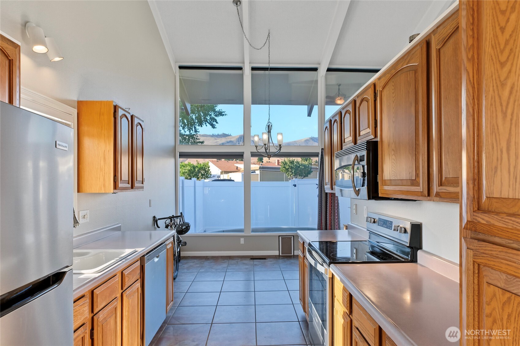 10 S Cove A-3 Property Photo 4