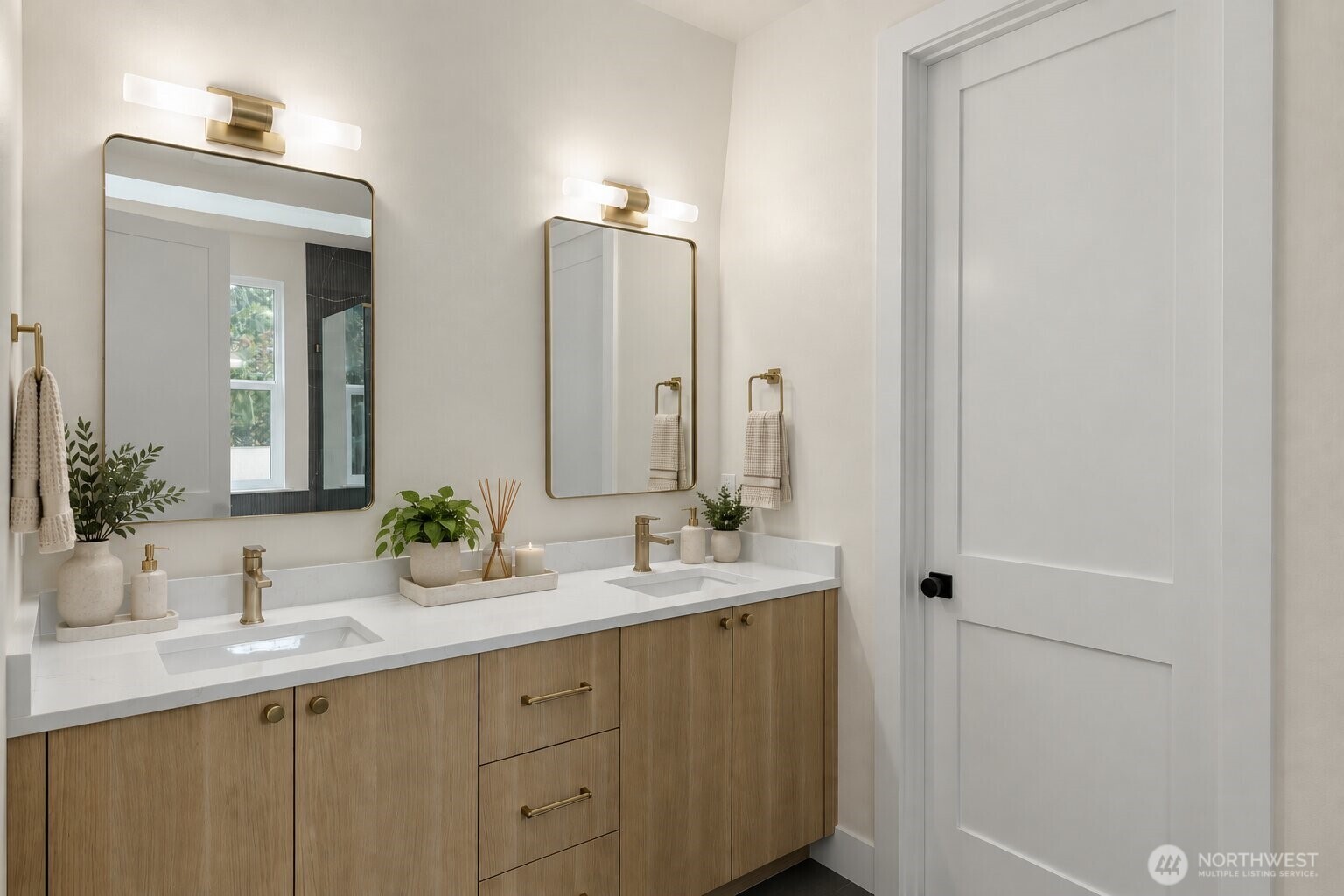 13633 103rd Property Photo 28
