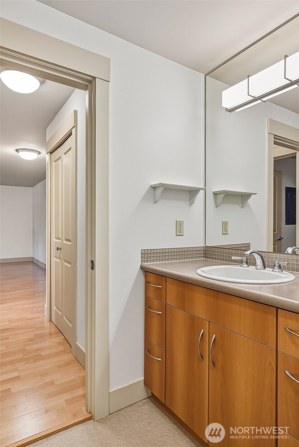 22910 90th Avenue E304 Property Photo 21