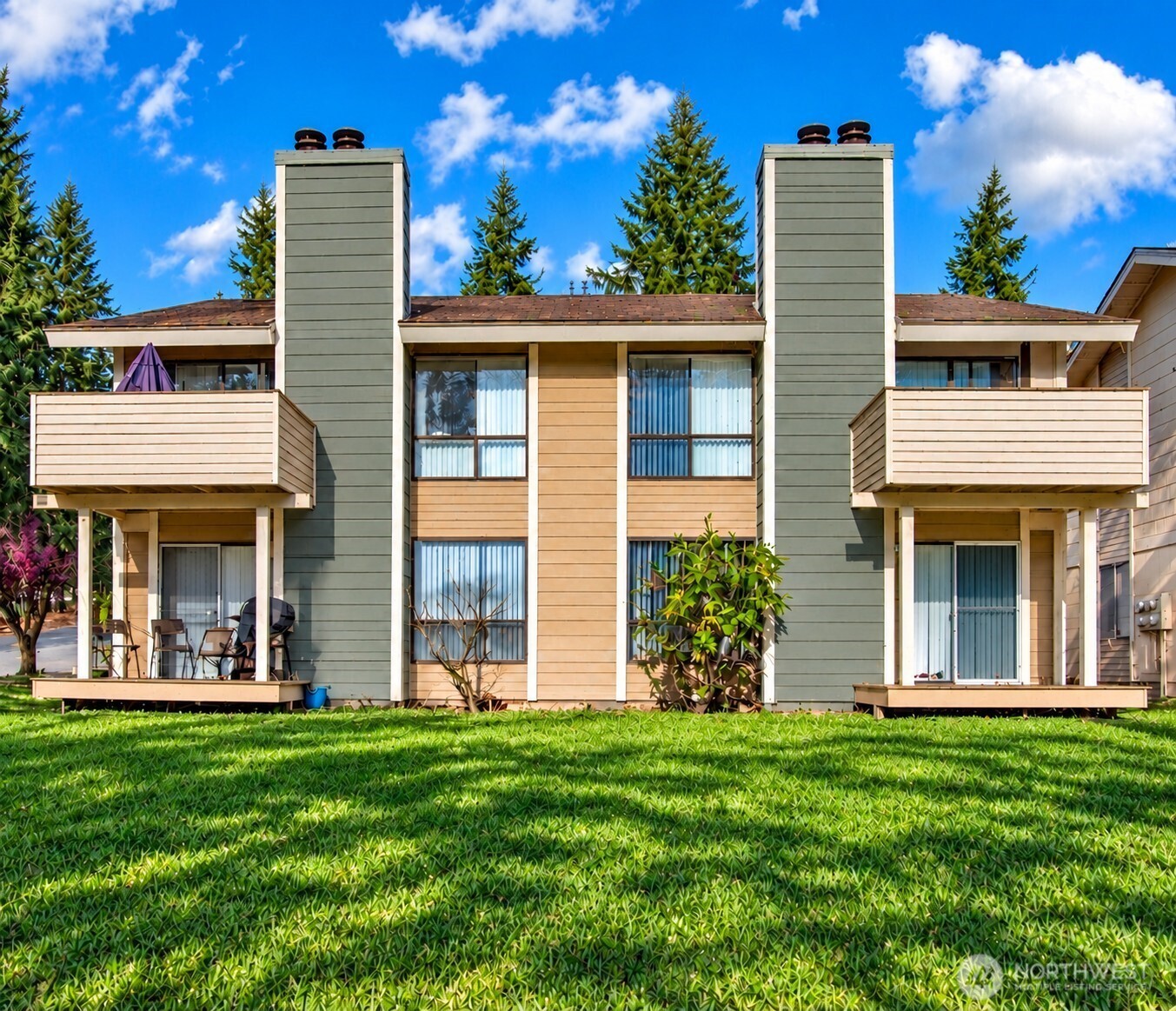 34246 1st Place Property Photo 1