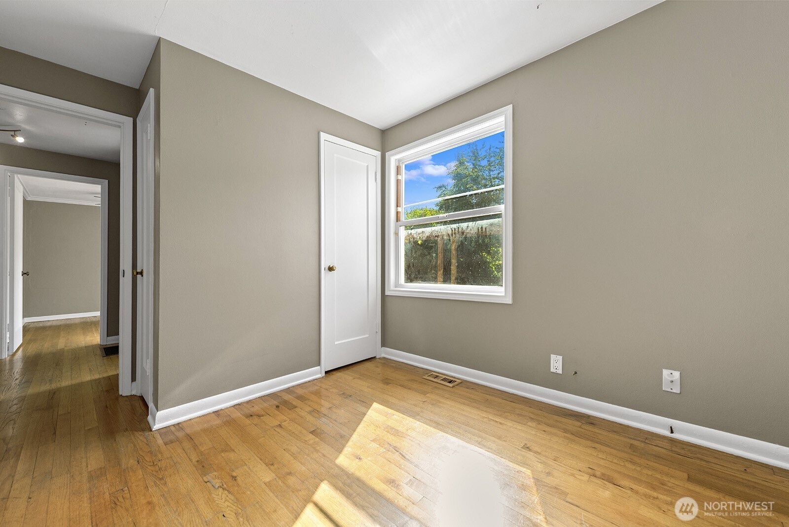 829 Ne 189th Street Property Photo 21
