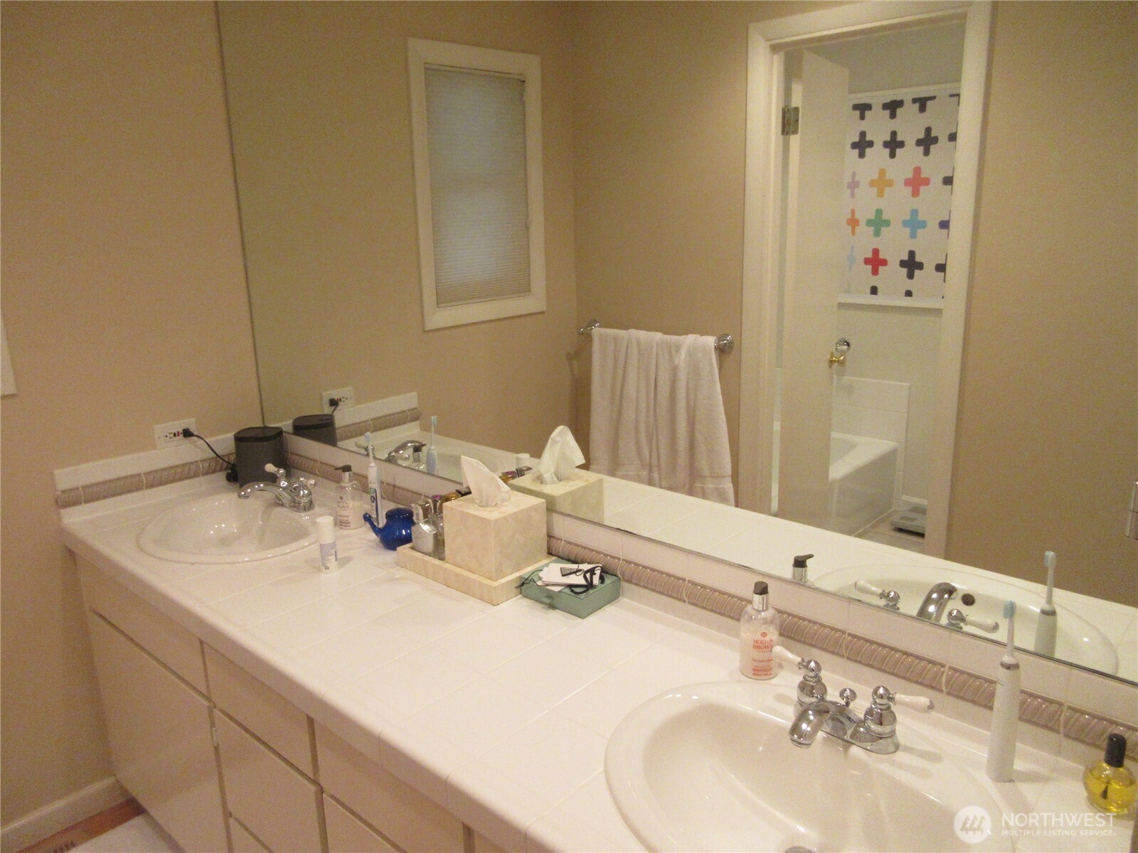8831 Ne 28th Street Property Photo 15