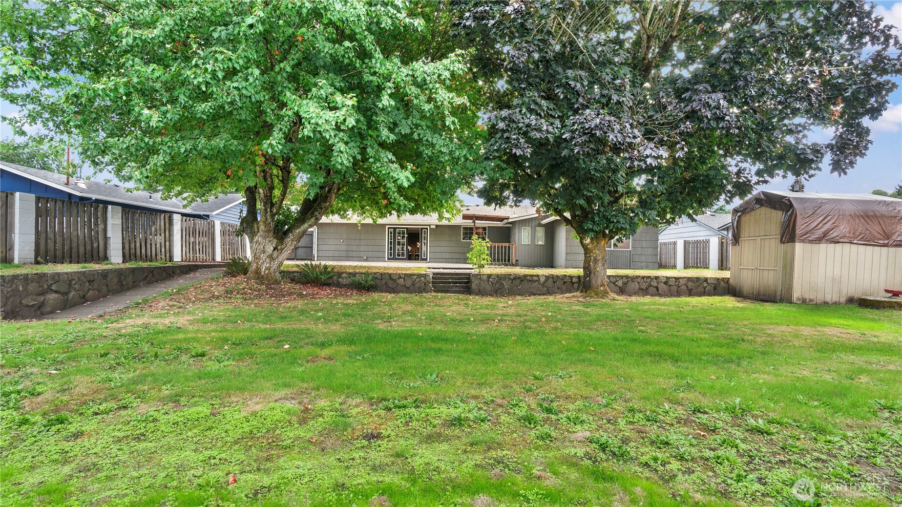 1235 25 Street Property Photo 21