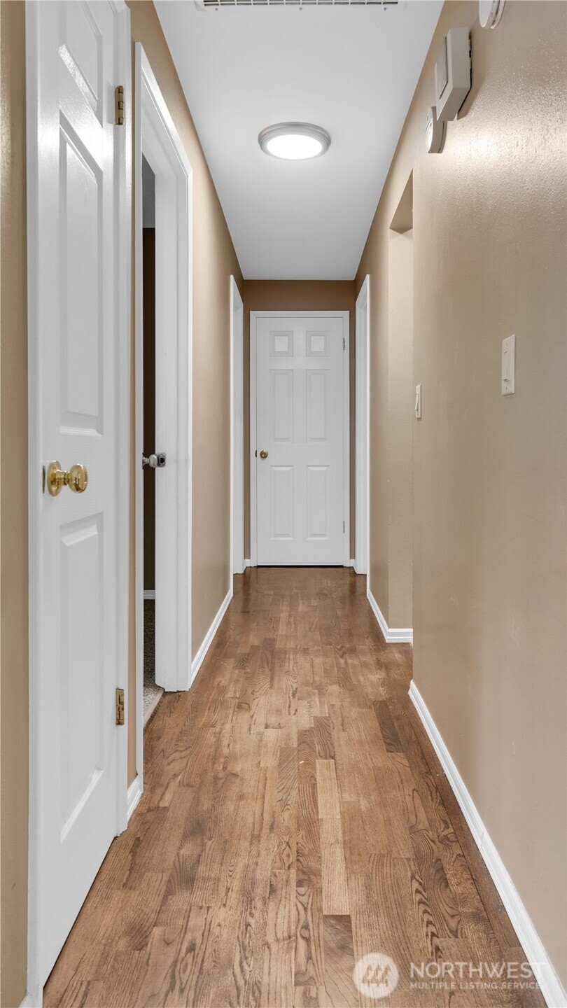 1235 25 Street Property Photo 28