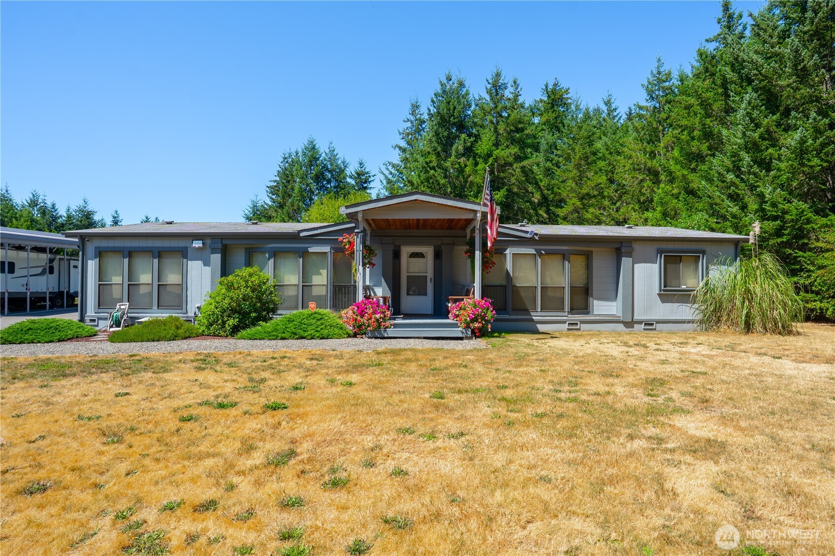 19708 83rd Avenue Property Photo 3