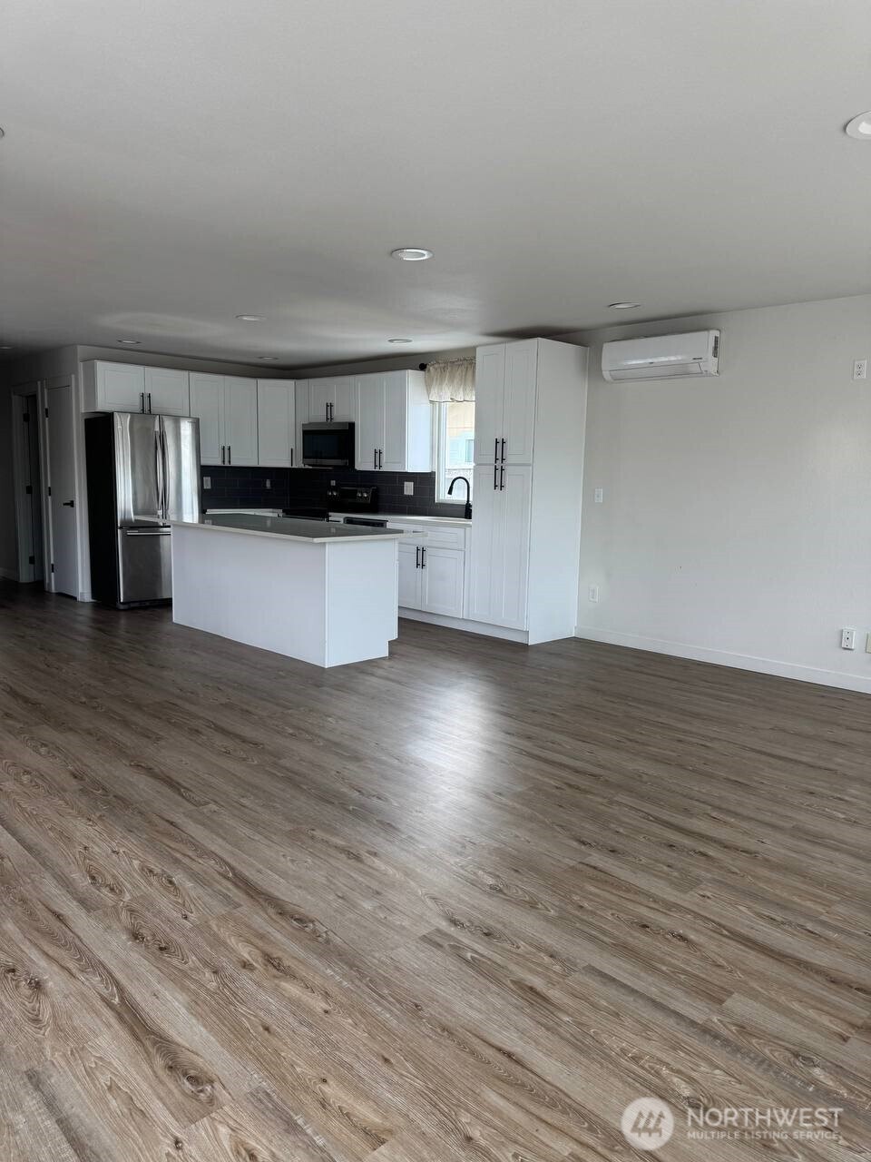 10628 63rd Street Ct 45 Property Photo 6