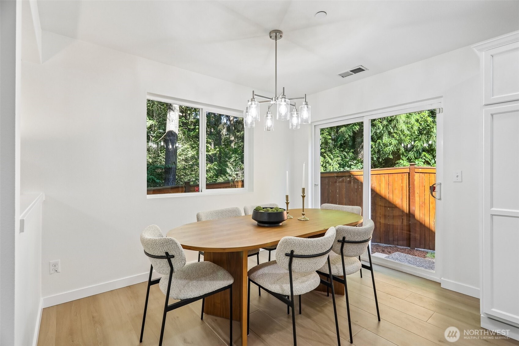 18831 18th Place Property Photo 7
