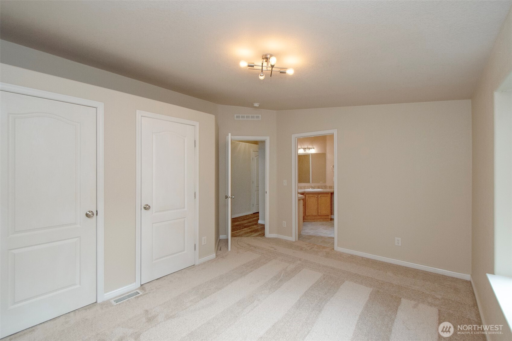 54743 Highway 112 Property Photo 22