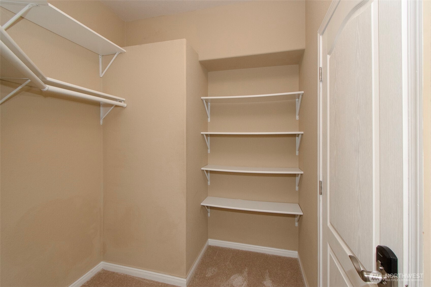 54743 Highway 112 Property Photo 29