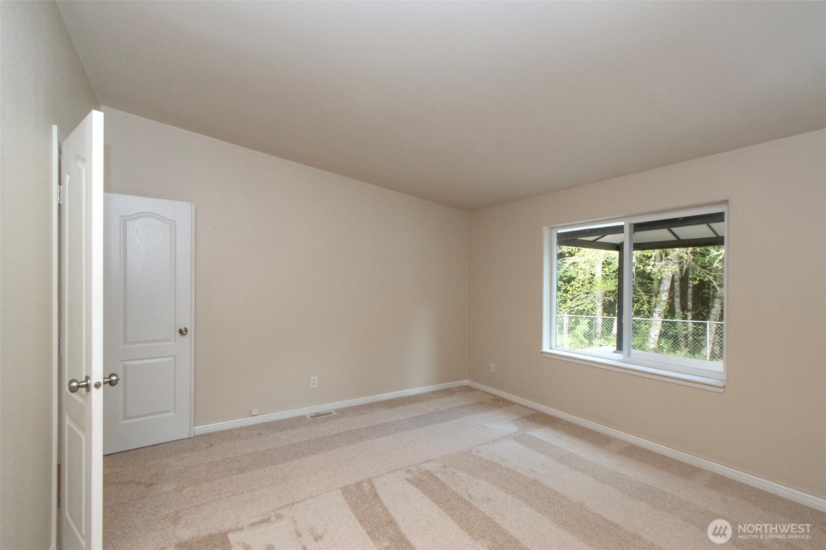 54743 Highway 112 Property Photo 30