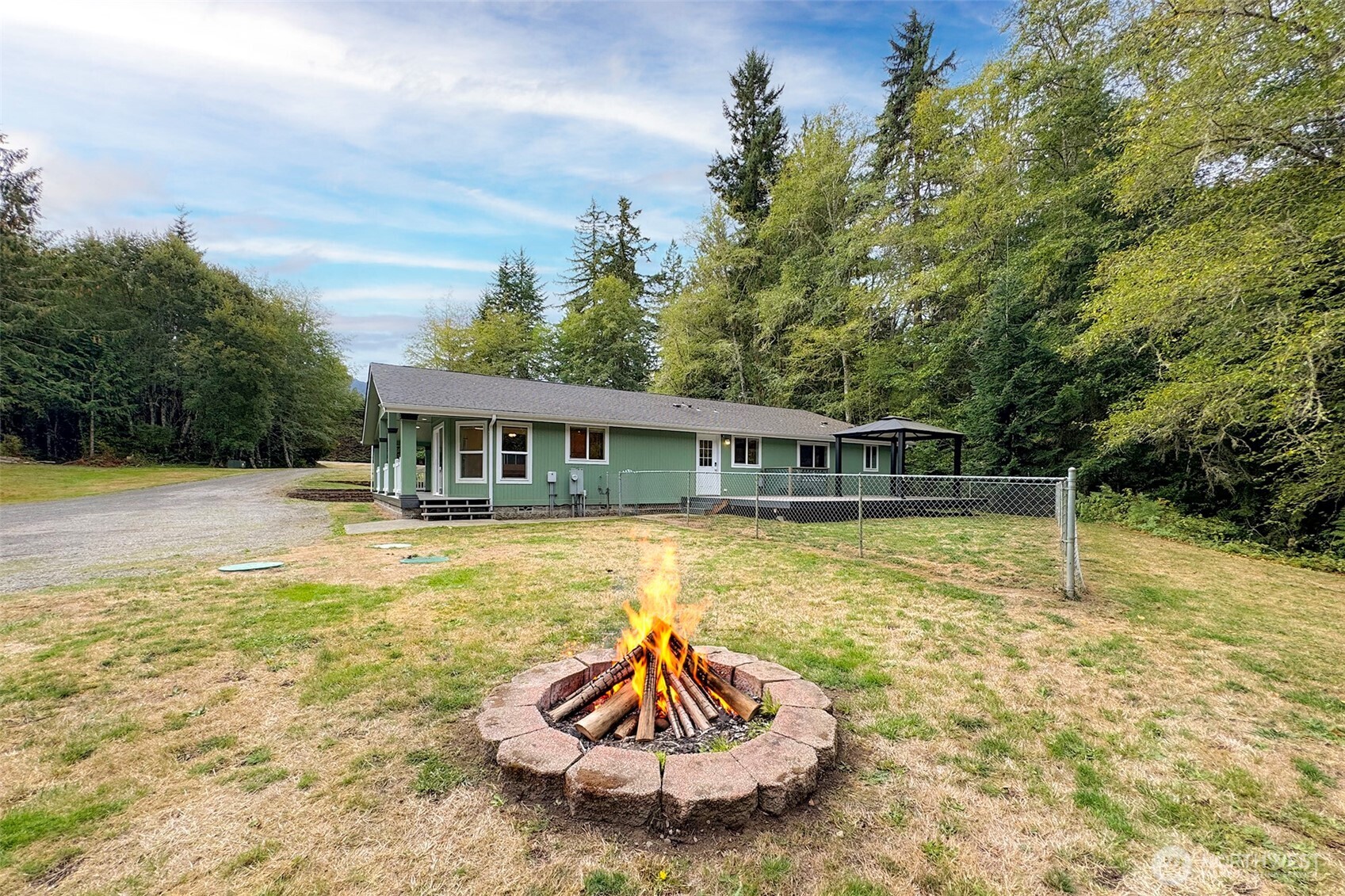 54743 Highway 112 Property Photo 36