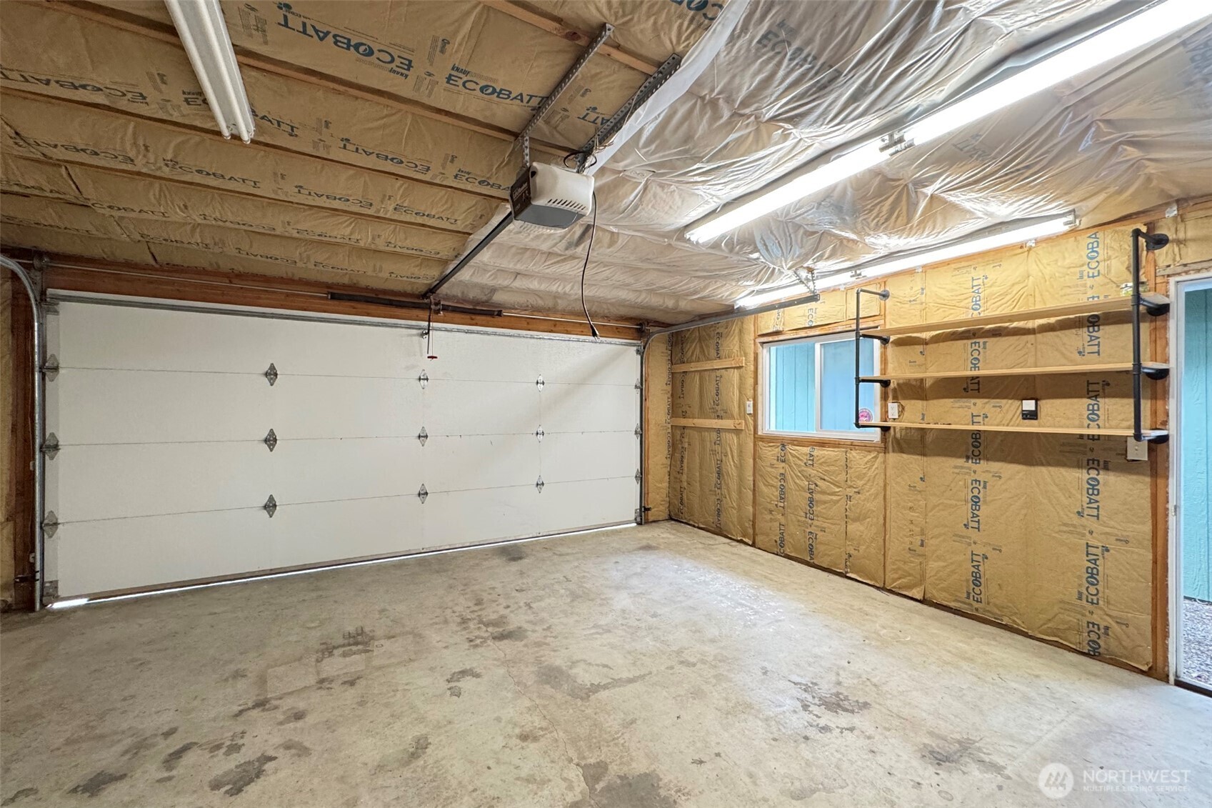 54743 Highway 112 Property Photo 38
