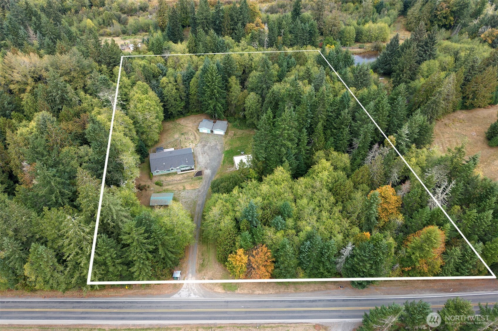 54743 Highway 112 Property Photo 40