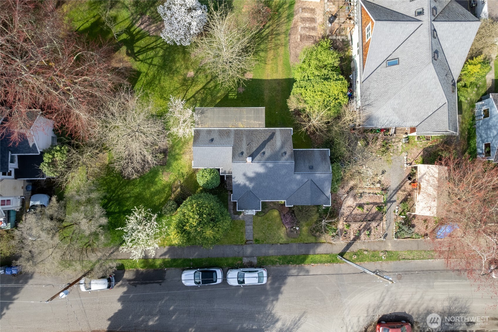 10116 -26 Ne 187th Street Property Photo 5
