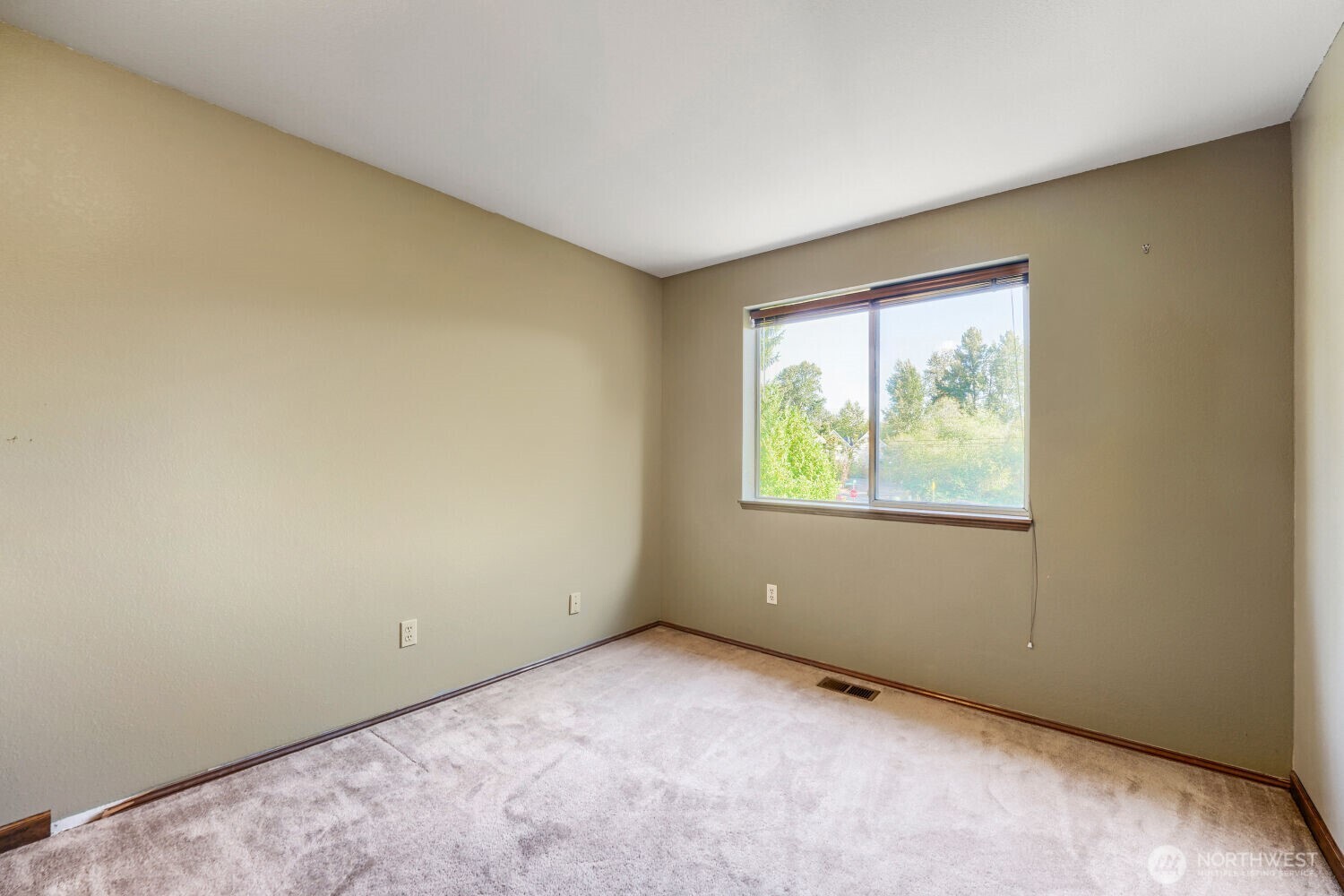 20235 137th Avenue Property Photo 23