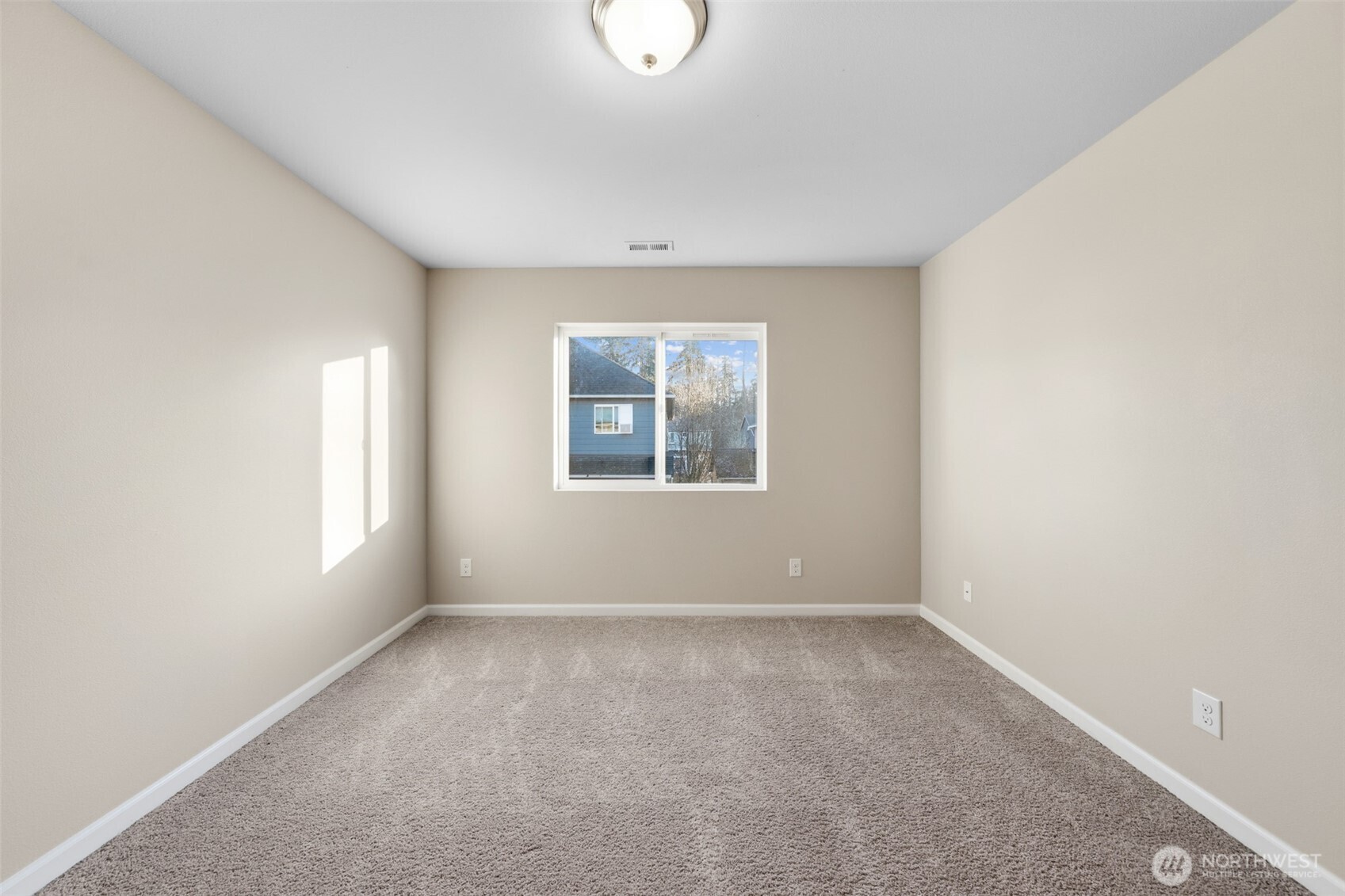 7915 165th Street Ct 3 Property Photo 25