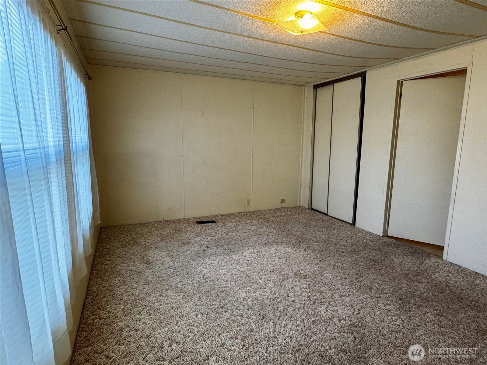 971 Se Scenic View Drive Property Photo 10