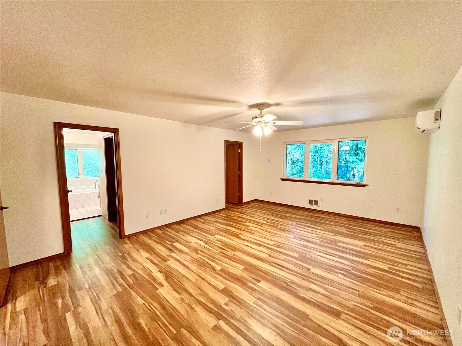 561 Grandview Drive Property Photo 19