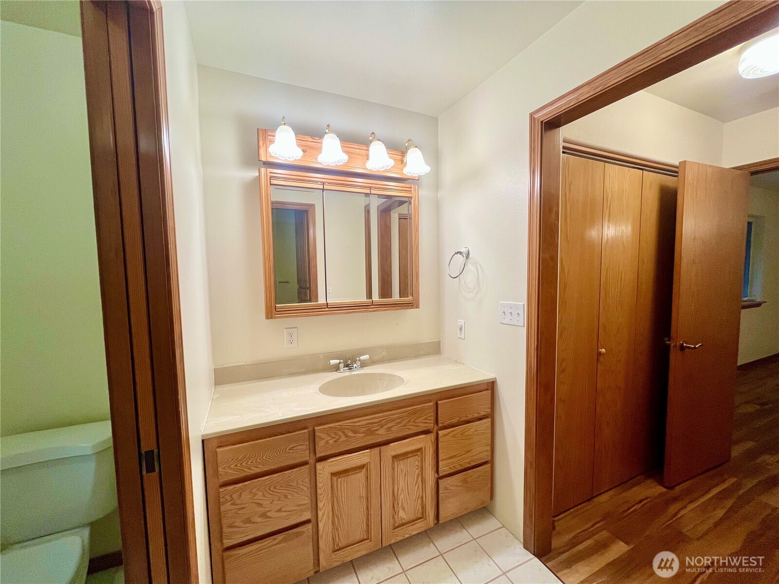 561 Grandview Drive Property Photo 20