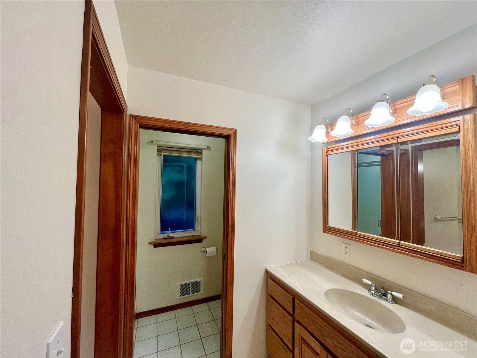 561 Grandview Drive Property Photo 21
