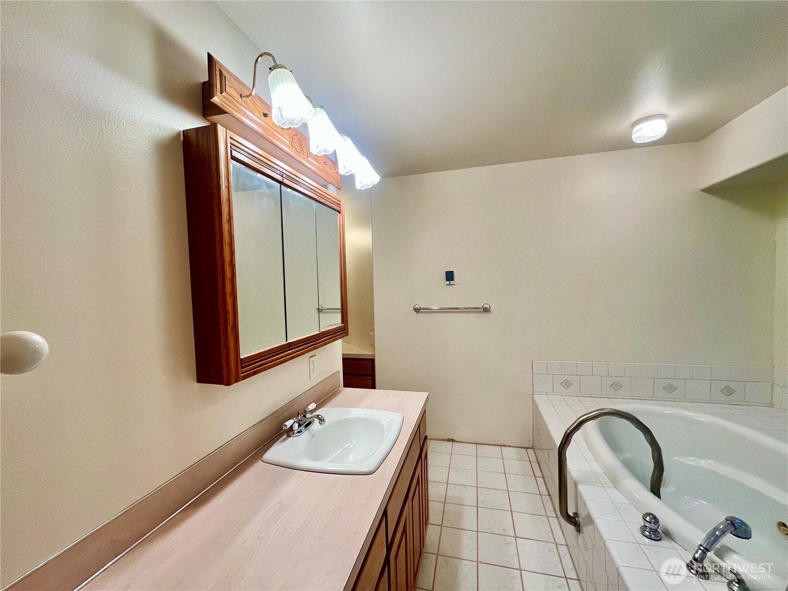 561 Grandview Drive Property Photo 23