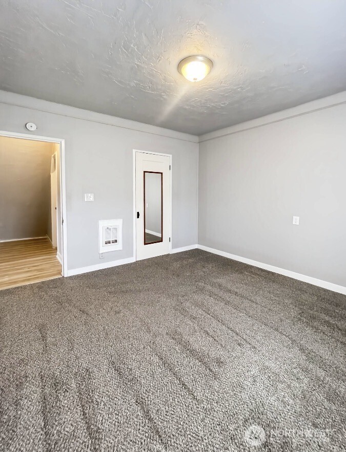 518 California Street Property Photo 14