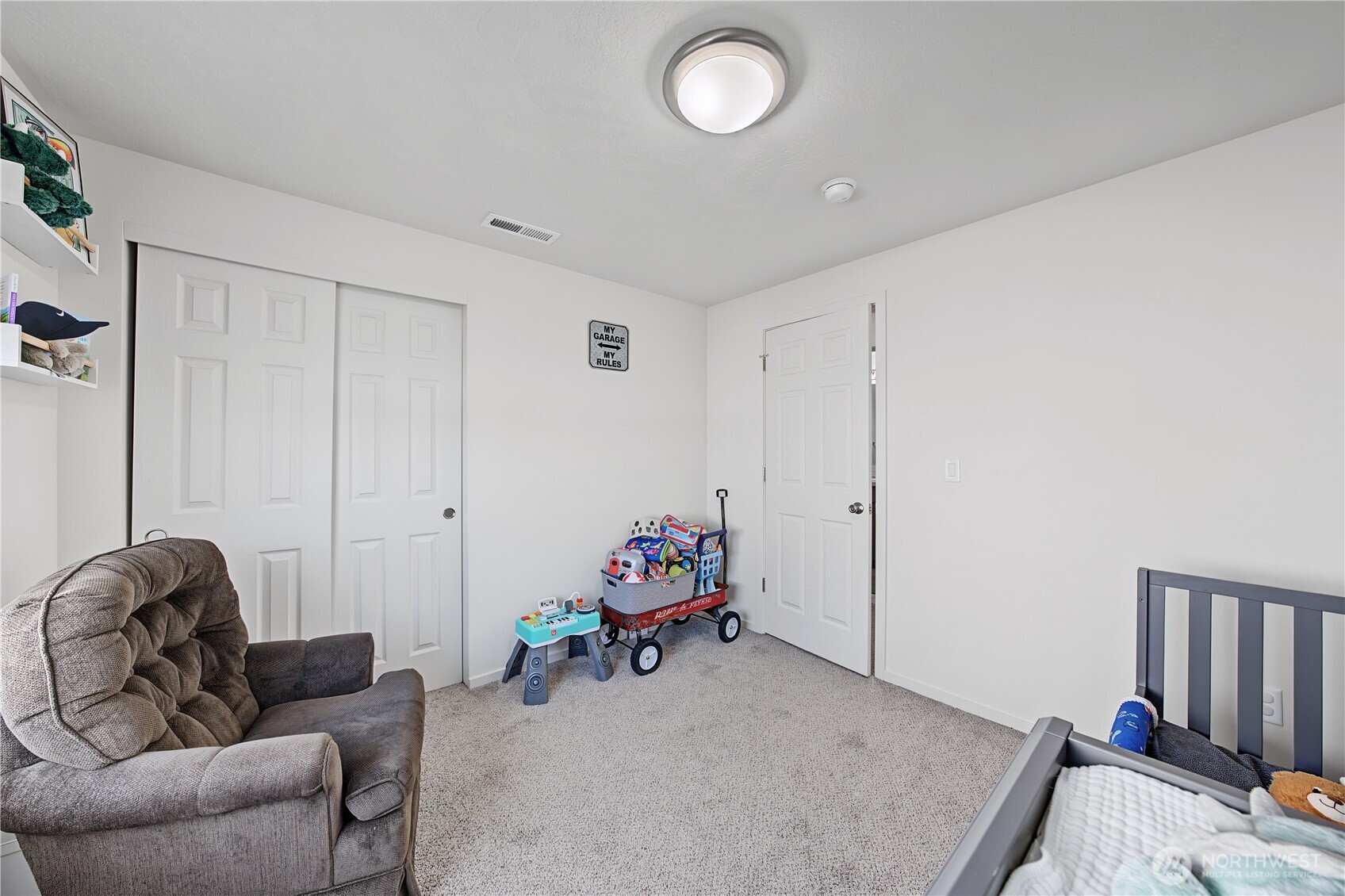 812 E Casacde Street Property Photo 26