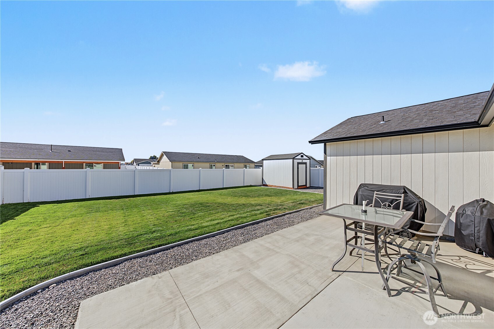 812 E Casacde Street Property Photo 32