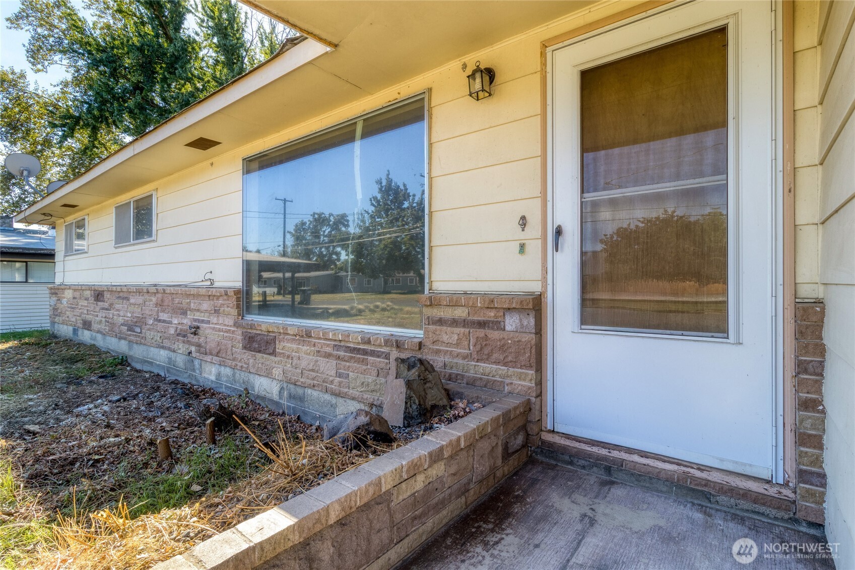 1126 Ankeny Street Property Photo 2