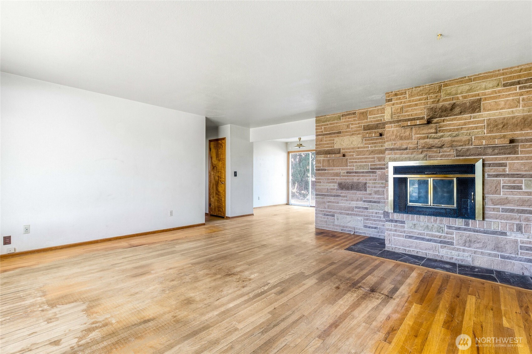1126 Ankeny Street Property Photo 5