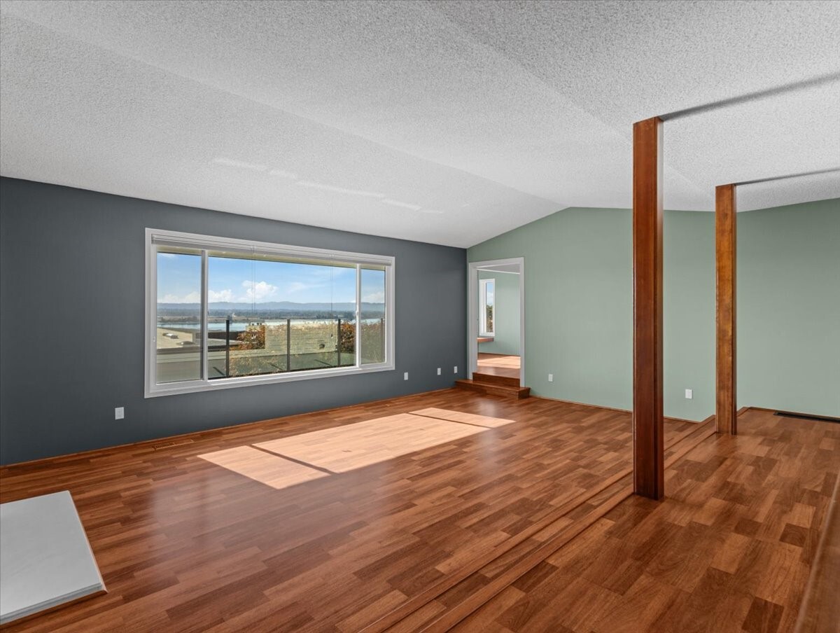 6900 Se Riverside Drive 31 Property Photo 13