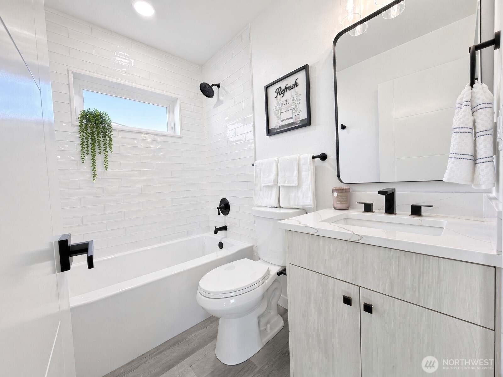 1275 Channel Avenue Property Photo 26