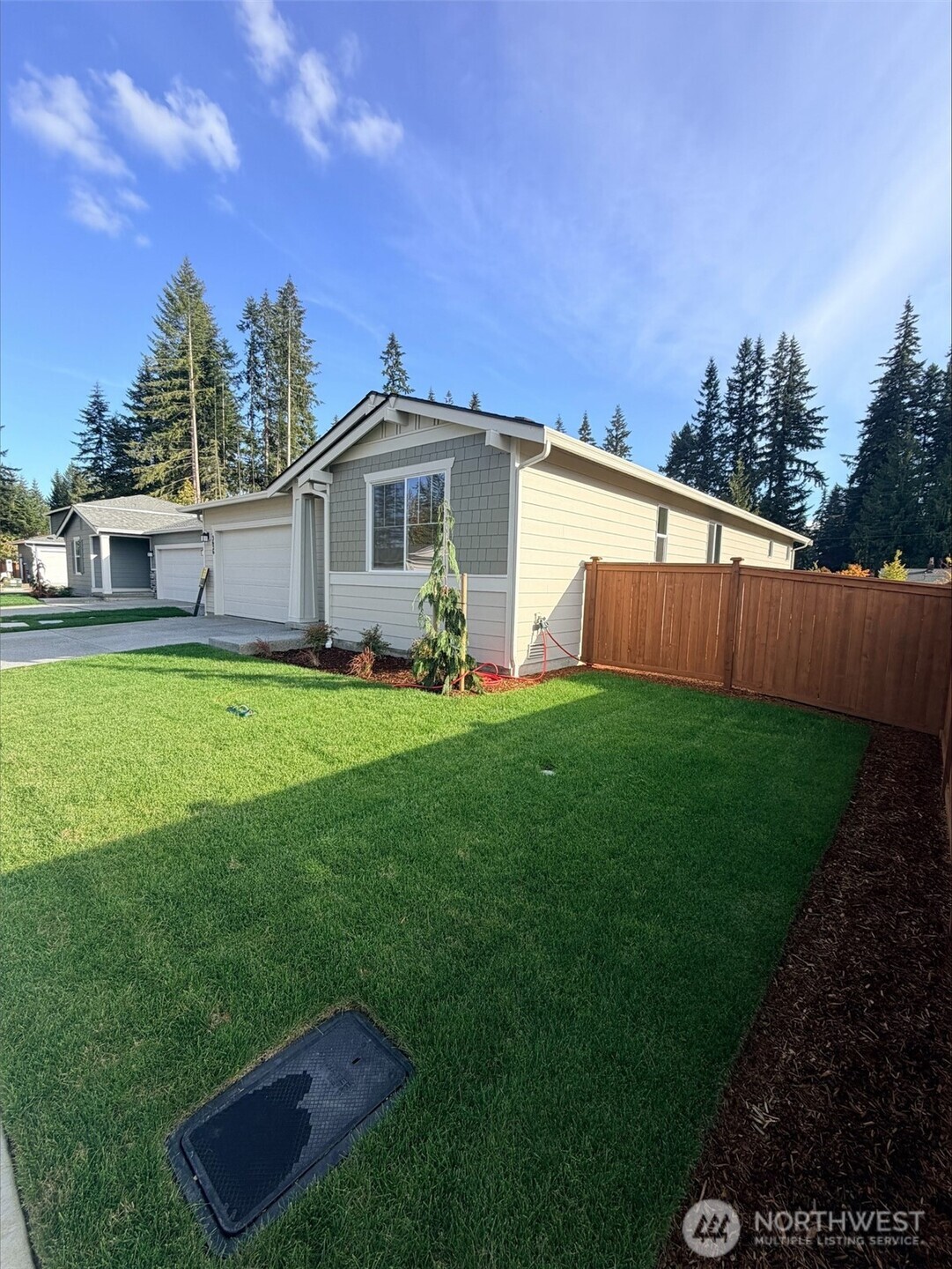 3626 98th Place Property Photo 2