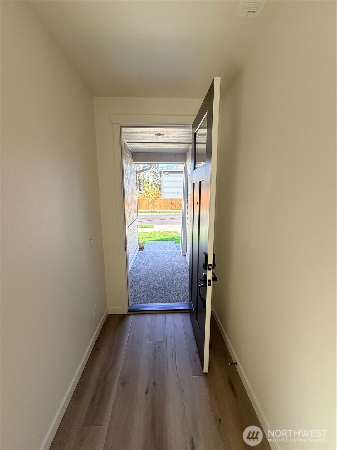 3626 98th Place Property Photo 6