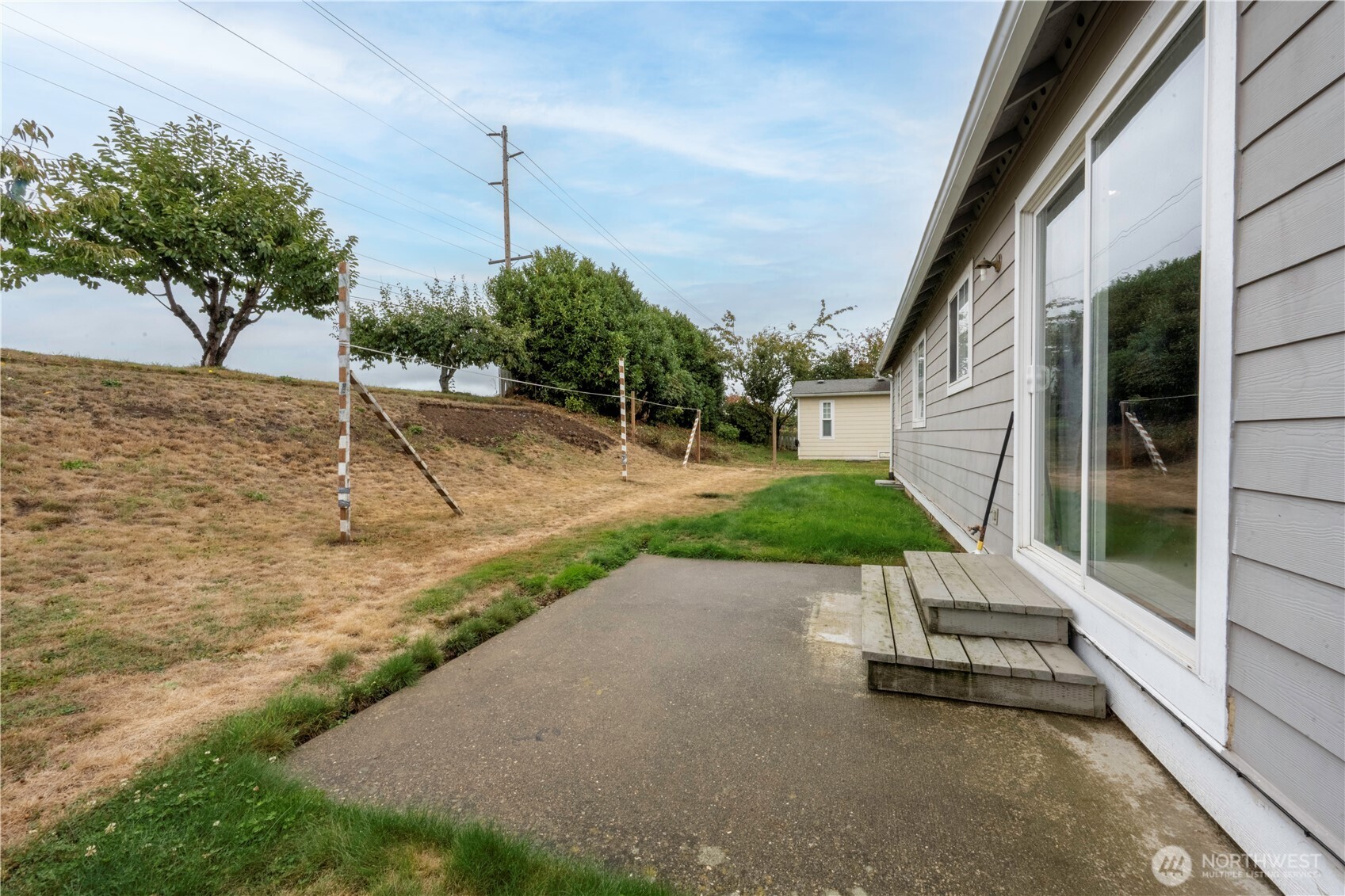 1375 Spruce Street Property Photo 3
