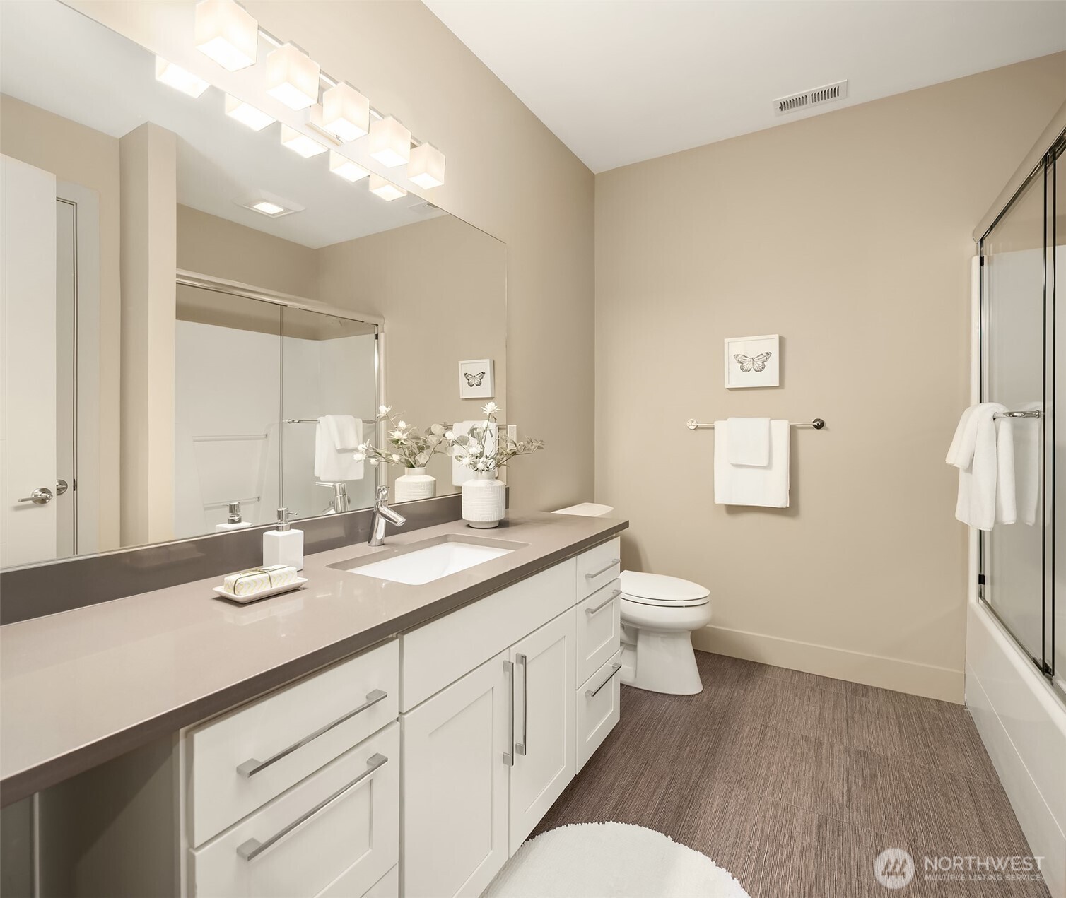 4025 Burton Place Property Photo 25