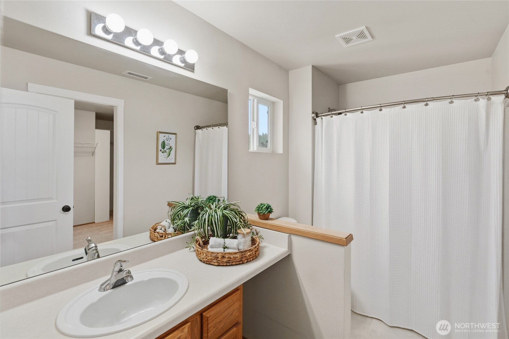 9434 187th Street Ct Property Photo 16