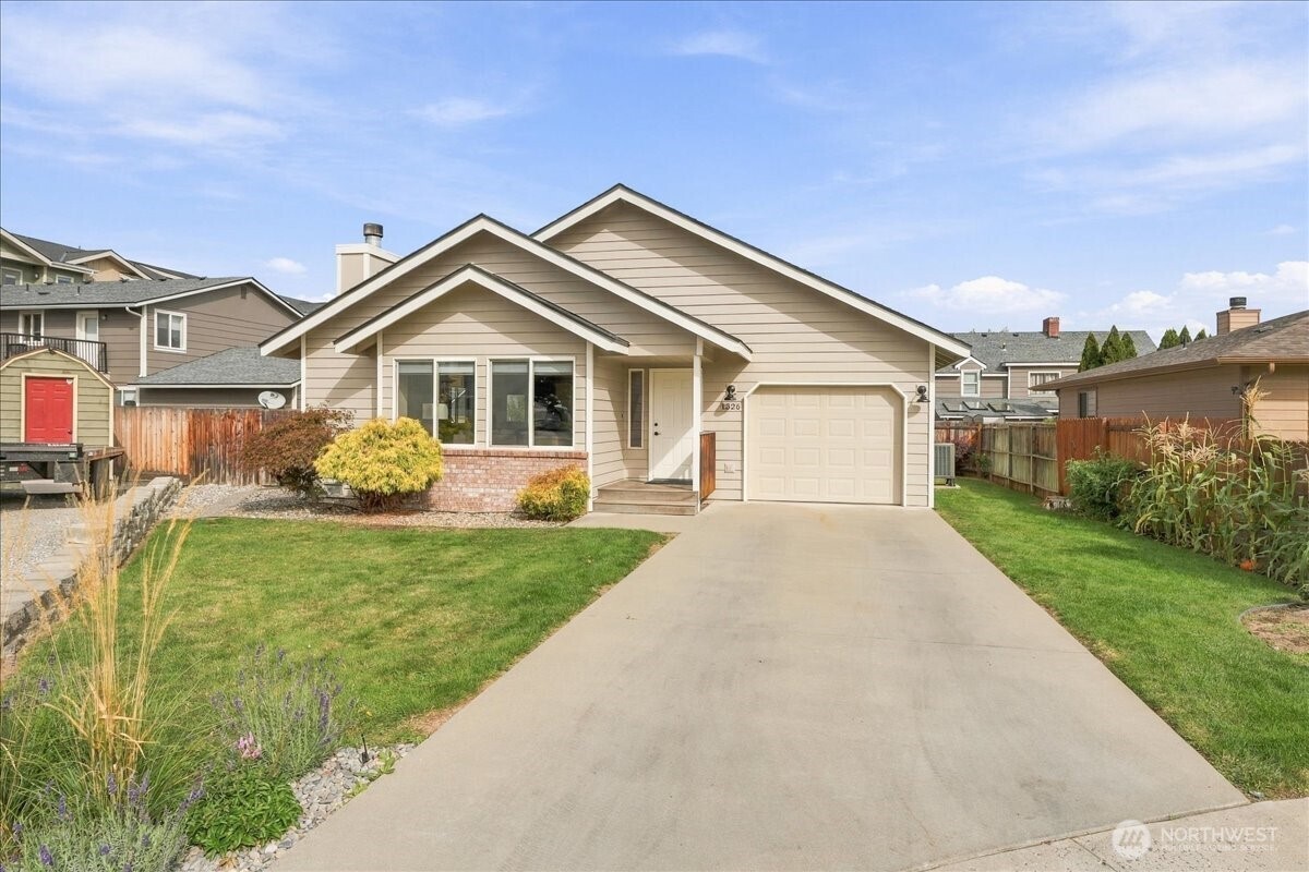 1326 Brown Street Property Photo 1