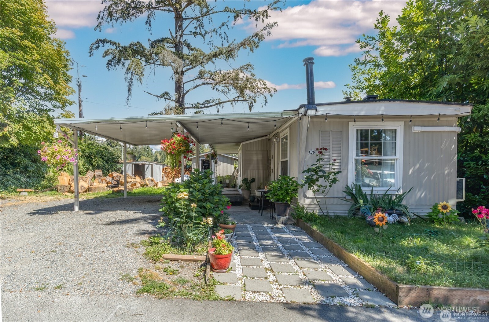 1660 S 333rd Street Property Photo 1