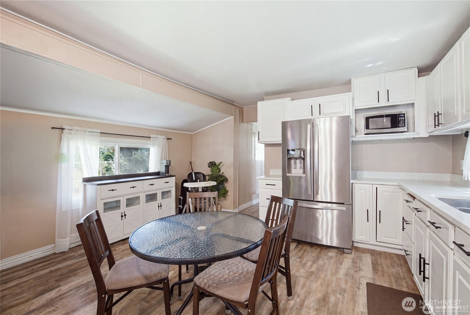 1660 S 333rd Street 106 Property Photo 6