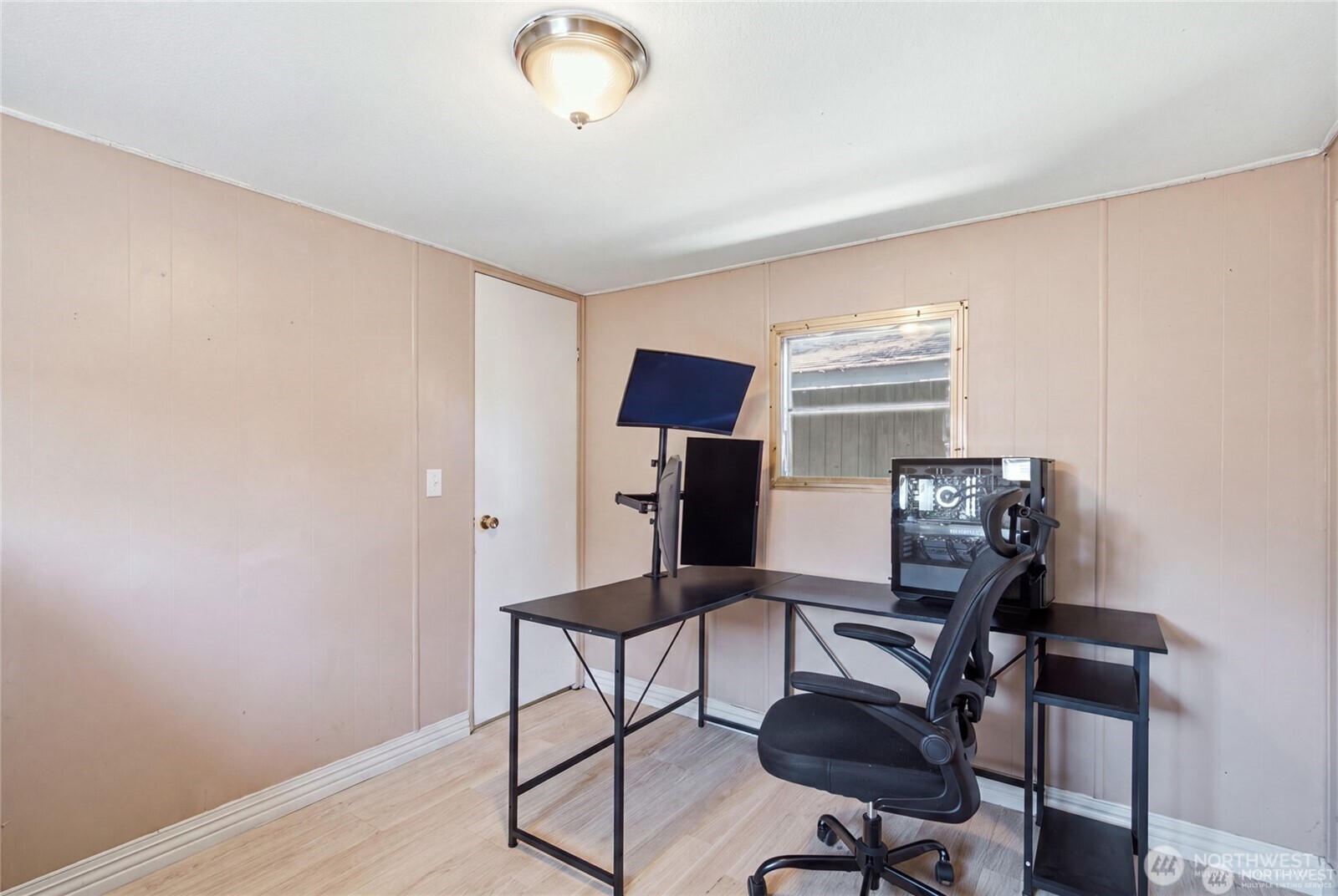 1660 S 333rd Street 106 Property Photo 12