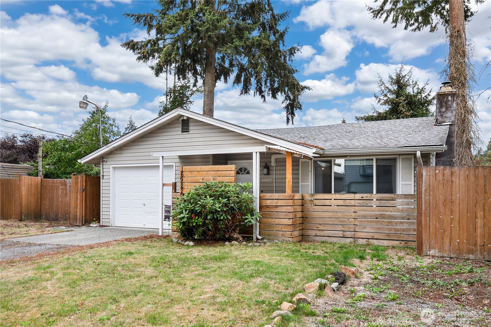 16922 17th Avenue Property Photo 2