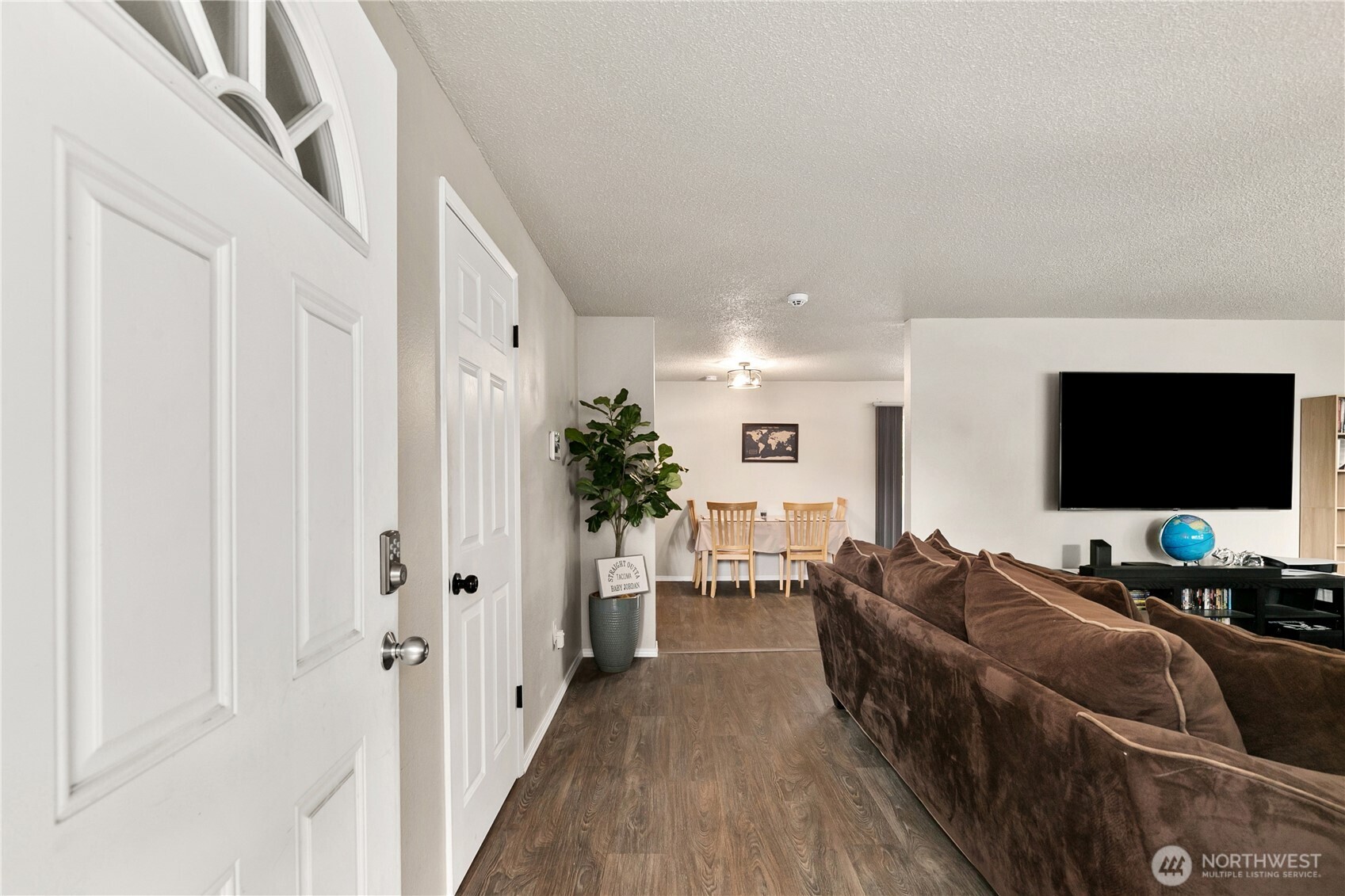 16922 17th Avenue Property Photo 4
